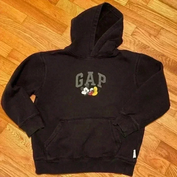 Gap Disney Collaboration Black Sweat Shirt with Mickey Mouse Size Kids XL (12). - Picture 1 of 10